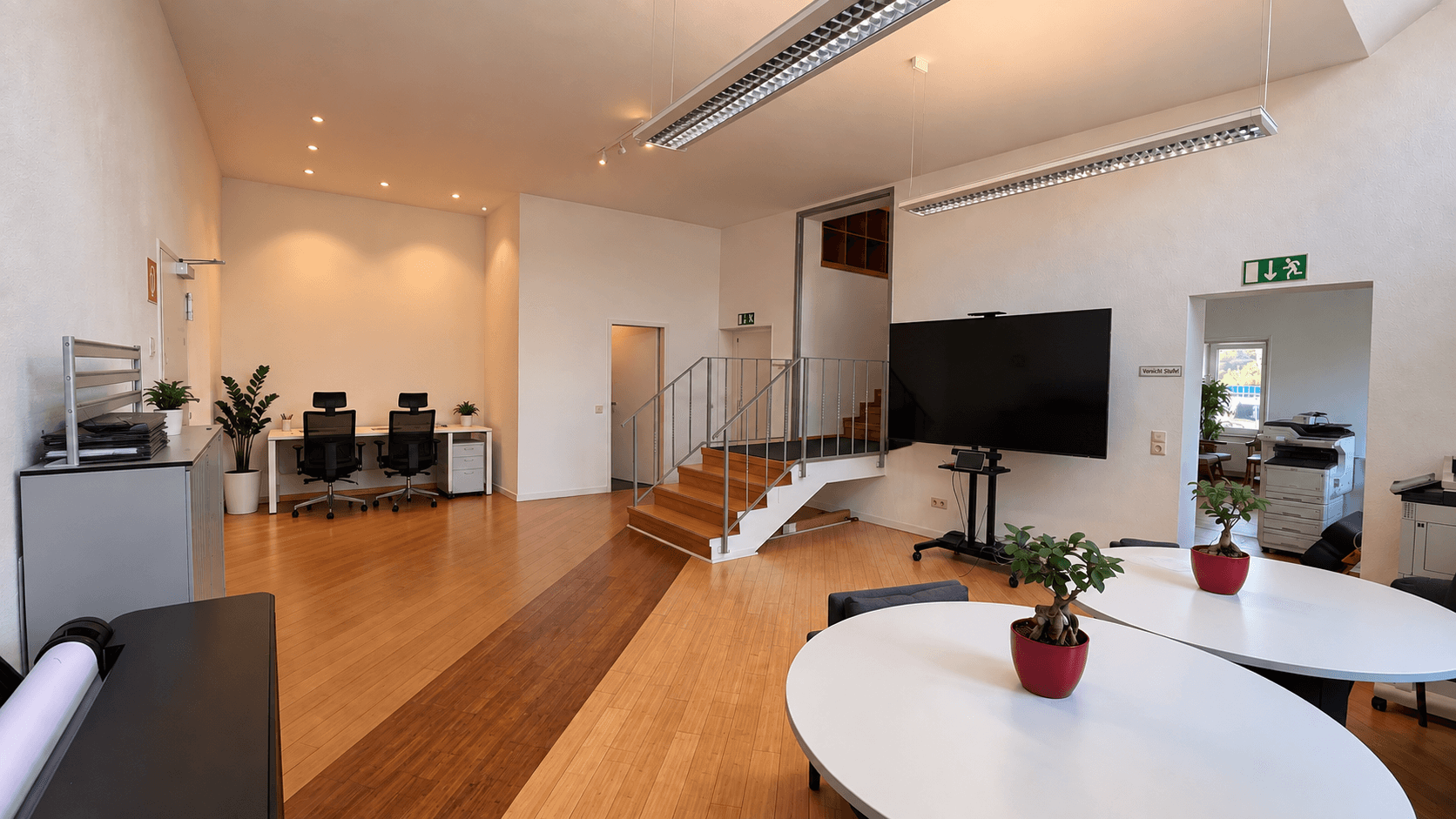 Pronájem kanceláře 395 m², Plockstrasse 12, Düsseldorf, Severní Porýní-Vestfálsko Pronájem kanceláře 395 m², Plockstrasse 12, Düsseldorf, Severní Porýní-Vestfálsko
