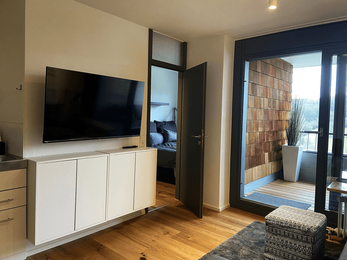 Pronájem bytu 2+1 48 m², Tübingen, Bádensko-Württembersko Pronájem bytu 2+1 48 m², Tübingen, Bádensko-Württembersko