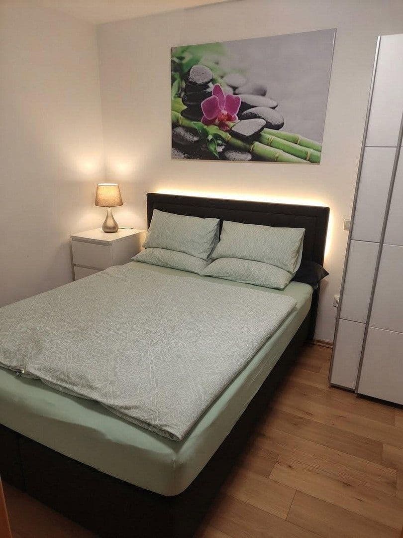 Pronájem bytu 3+1 72 m², Weil der Stadt, Bádensko-Württembersko Pronájem bytu 3+1 72 m², Weil der Stadt, Bádensko-Württembersko