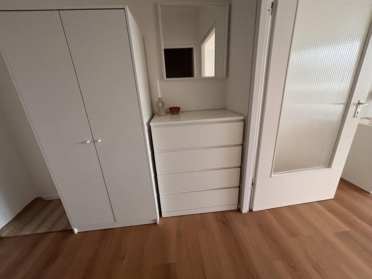 Pronájem bytu 1+1 35 m², An der Untermühle 4, Liederbach am Taunus, Hessen Pronájem bytu 1+1 35 m², An der Untermühle 4, Liederbach am Taunus, Hessen