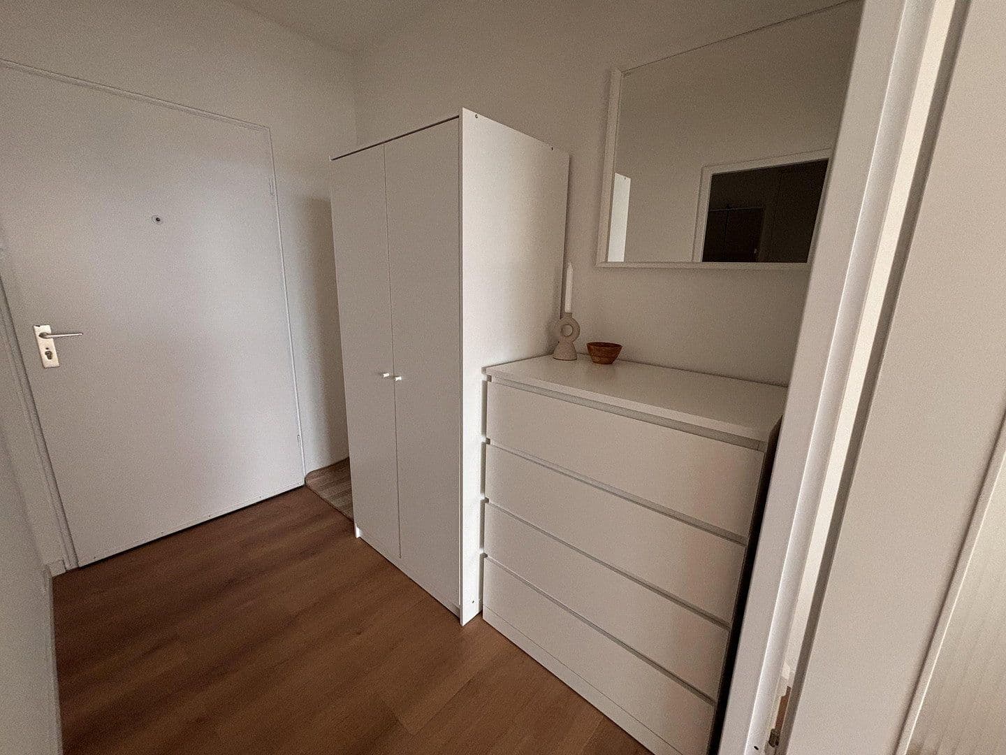Pronájem bytu 1+1 35 m², An der Untermühle 4, Liederbach am Taunus, Hessen Pronájem bytu 1+1 35 m², An der Untermühle 4, Liederbach am Taunus, Hessen