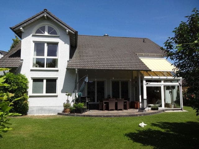 Prodej domu 228 m², pozemek 737 m², Fraunhoferstr. 9, Andernach, Porýní-Falc Prodej domu 228 m², pozemek 737 m², Fraunhoferstr. 9, Andernach, Porýní-Falc