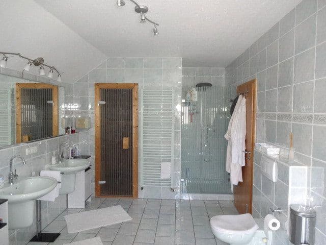 Prodej domu 228 m², pozemek 737 m², Fraunhoferstr. 9, Andernach, Porýní-Falc Prodej domu 228 m², pozemek 737 m², Fraunhoferstr. 9, Andernach, Porýní-Falc