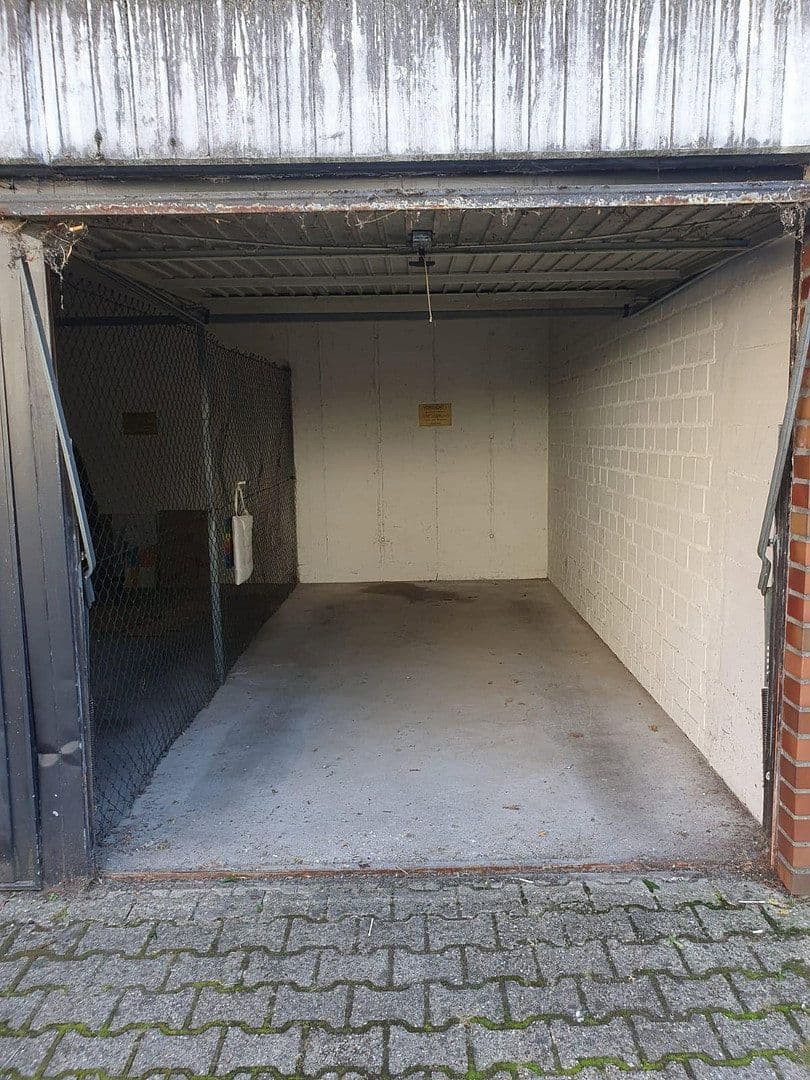 Pronájem garáže, Lüpertzender Str. 91, Mönchengladbach, Severní Porýní-Vestfálsko Pronájem garáže, Lüpertzender Str. 91, Mönchengladbach, Severní Porýní-Vestfálsko