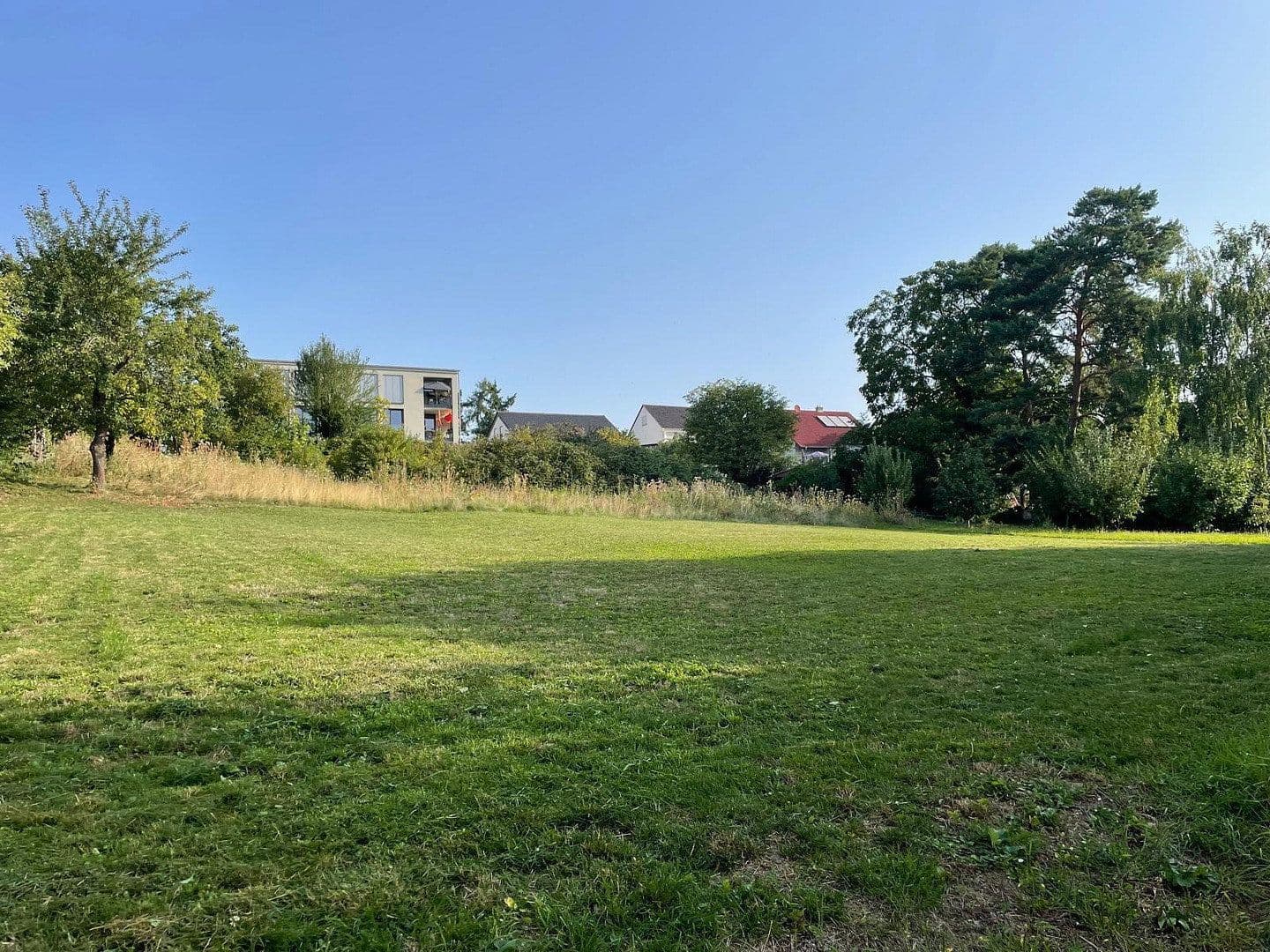 Prodej pozemku 628 m², Am Hinterweg 8b, Herxheim bei Landau/Pfalz, Porýní-Falc Prodej pozemku 628 m², Am Hinterweg 8b, Herxheim bei Landau/Pfalz, Porýní-Falc