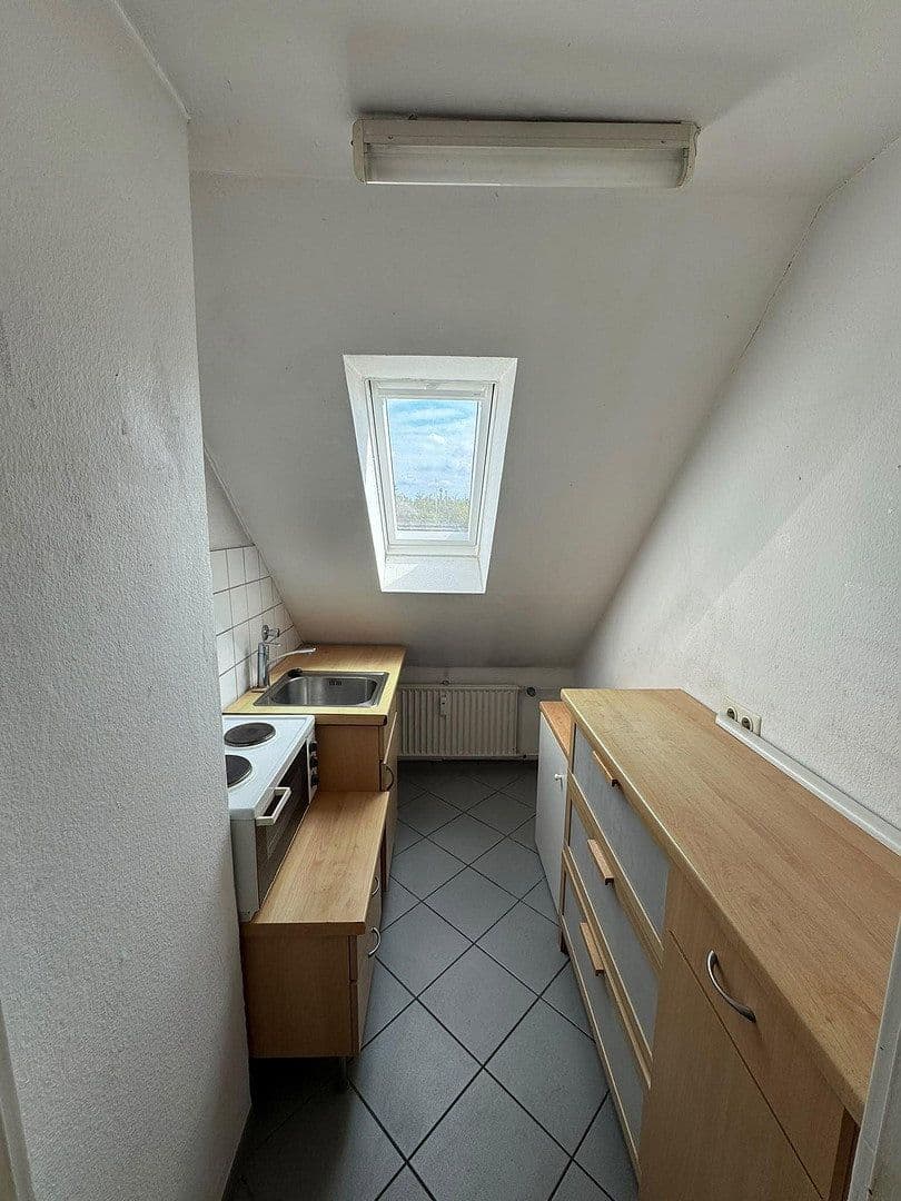 Pronájem bytu 2+kk 47 m², Sterkrader Straße 16, Essen, Severní Porýní-Vestfálsko Pronájem bytu 2+kk 47 m², Sterkrader Straße 16, Essen, Severní Porýní-Vestfálsko