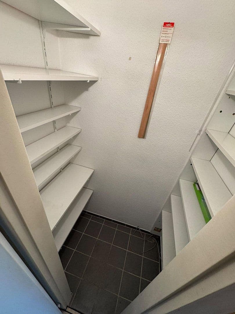 Pronájem bytu 2+kk 47 m², Sterkrader Straße 16, Essen, Severní Porýní-Vestfálsko Pronájem bytu 2+kk 47 m², Sterkrader Straße 16, Essen, Severní Porýní-Vestfálsko