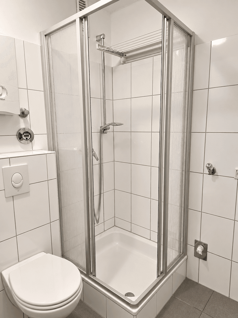 Pronájem bytu 3+1 76 m², Danzigerstr. 13, Wülfrath, Severní Porýní-Vestfálsko Pronájem bytu 3+1 76 m², Danzigerstr. 13, Wülfrath, Severní Porýní-Vestfálsko