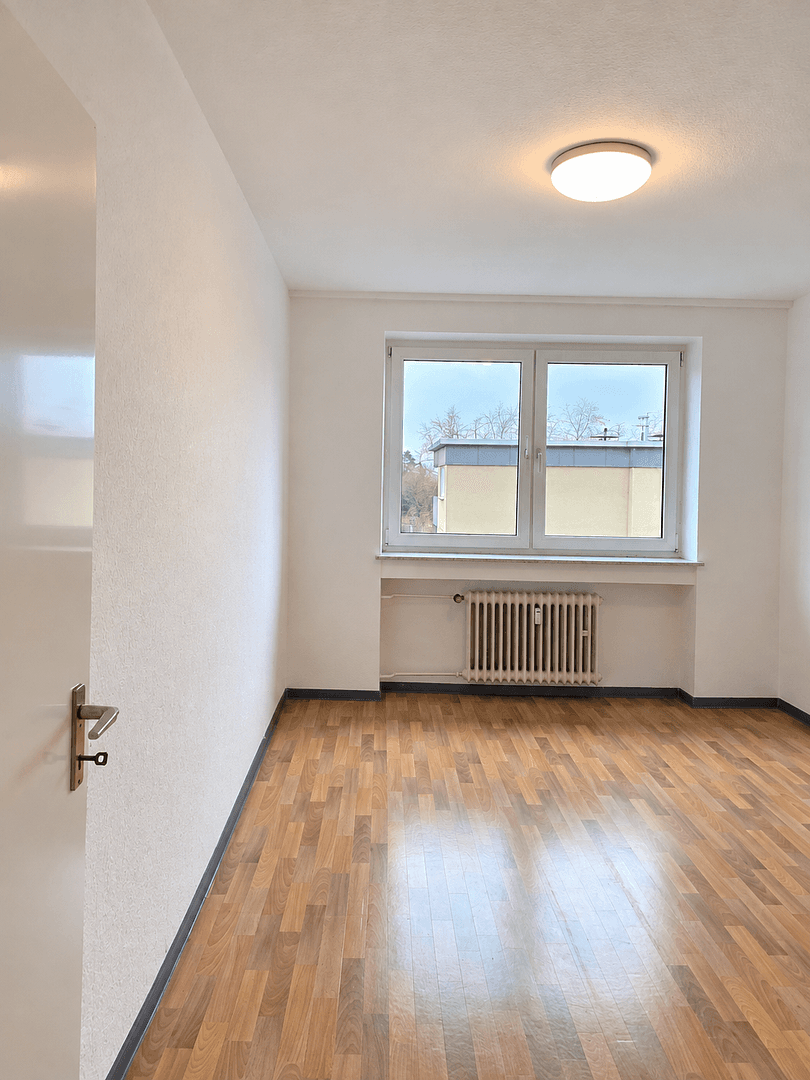 Pronájem bytu 3+1 76 m², Danzigerstr. 13, Wülfrath, Severní Porýní-Vestfálsko Pronájem bytu 3+1 76 m², Danzigerstr. 13, Wülfrath, Severní Porýní-Vestfálsko