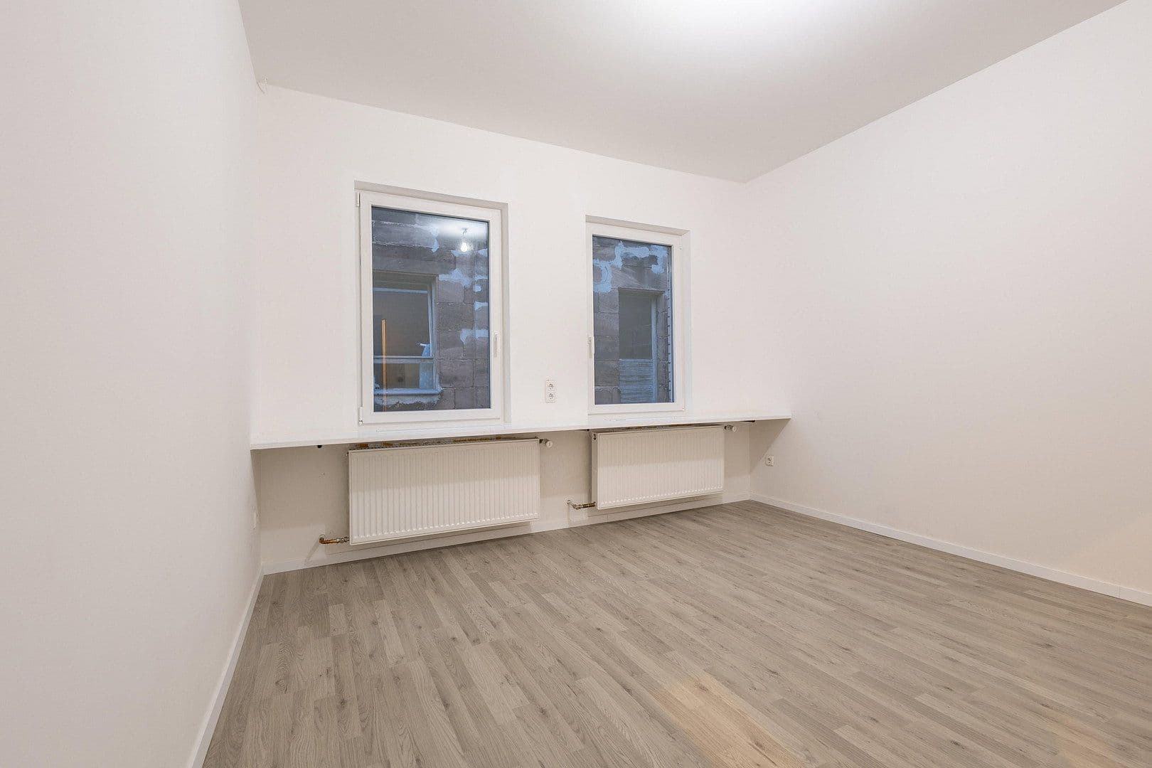 Pronájem bytu 4+1 148 m², Fürth, Bavorsko Pronájem bytu 4+1 148 m², Fürth, Bavorsko