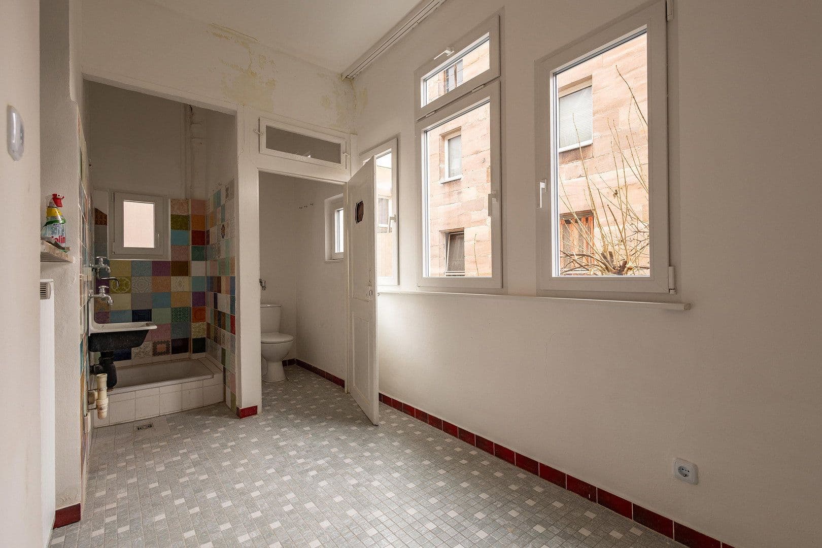 Pronájem bytu 4+1 148 m², Fürth, Bavorsko Pronájem bytu 4+1 148 m², Fürth, Bavorsko