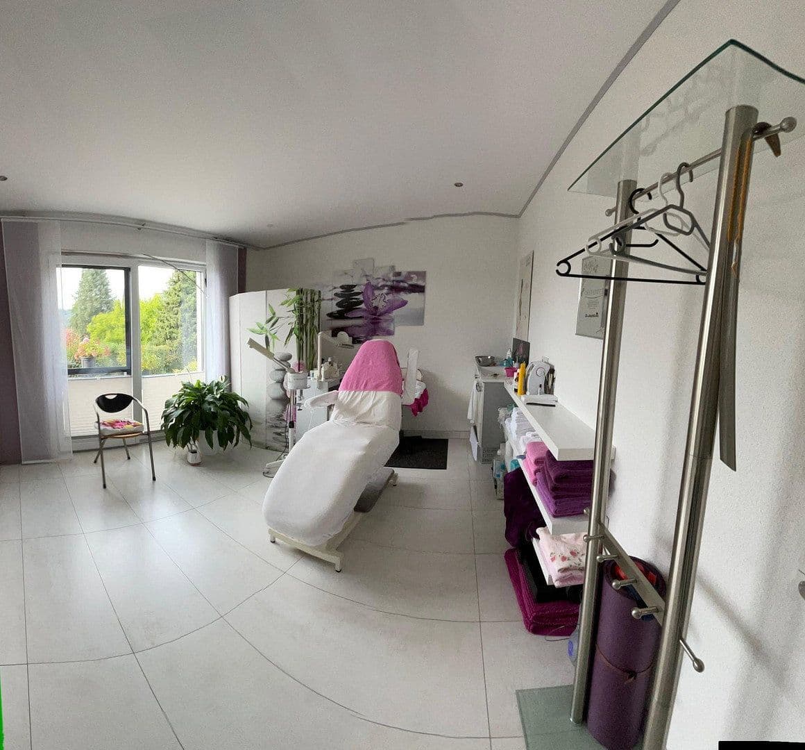 Prodej domu 145 m², pozemek 551 m², Schotten, Hessen Prodej domu 145 m², pozemek 551 m², Schotten, Hessen