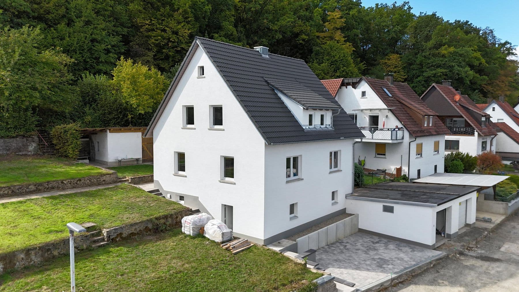 Prodej domu 123 m², pozemek 1.366 m², Maßbach, Bavorsko Prodej domu 123 m², pozemek 1.366 m², Maßbach, Bavorsko