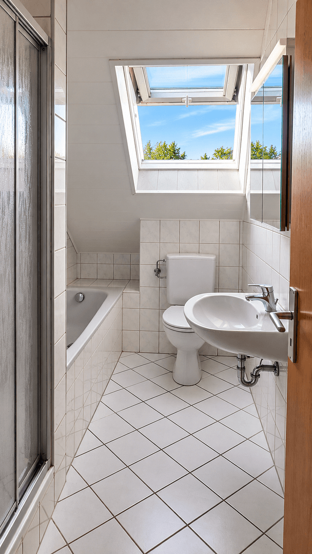 Pronájem bytu 3+1 57 m², Reinheim, Hessen Pronájem bytu 3+1 57 m², Reinheim, Hessen