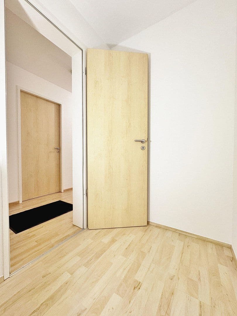 Pronájem bytu 3+1 88 m², Landsham bei Kirchheim, Bavorsko Pronájem bytu 3+1 88 m², Landsham bei Kirchheim, Bavorsko