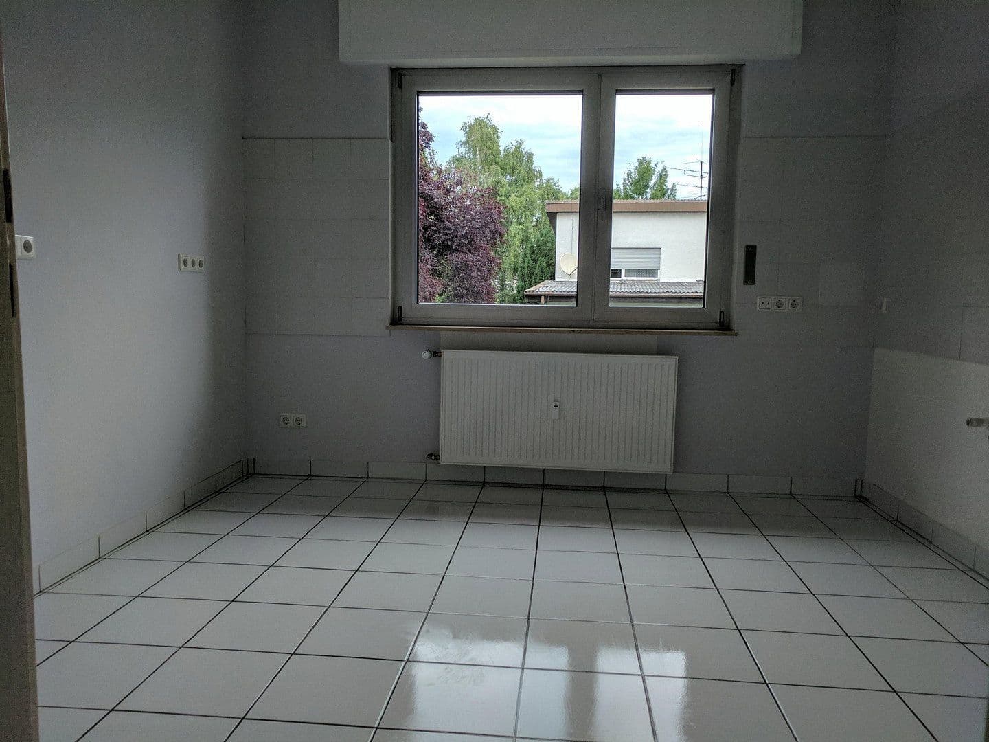 Pronájem bytu 4+1 127 m², Offenbach, Hessen Pronájem bytu 4+1 127 m², Offenbach, Hessen