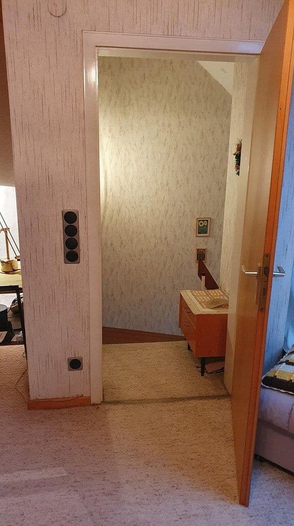 Prodej domu 120 m², pozemek 476 m², Glück-Auf-Str. 6b, Wennigsen (Deister), Dolní Sasko Prodej domu 120 m², pozemek 476 m², Glück-Auf-Str. 6b, Wennigsen (Deister), Dolní Sasko
