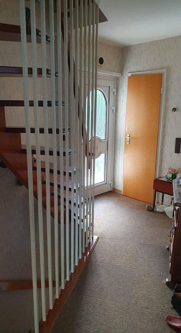 Prodej domu 120 m², pozemek 476 m², Glück-Auf-Str. 6b, Wennigsen (Deister), Dolní Sasko Prodej domu 120 m², pozemek 476 m², Glück-Auf-Str. 6b, Wennigsen (Deister), Dolní Sasko