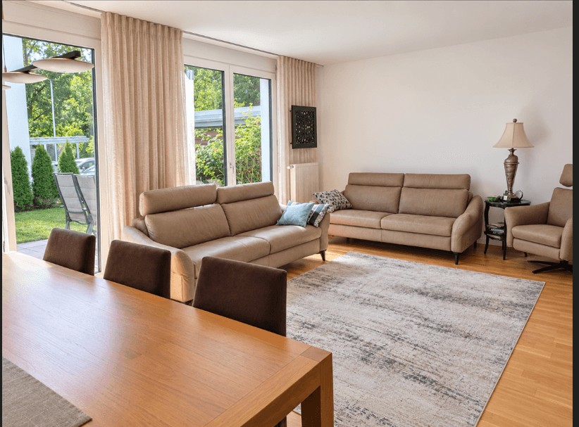 Prodej domu 134 m², pozemek 188 m², Burgthann, Bavorsko Prodej domu 134 m², pozemek 188 m², Burgthann, Bavorsko