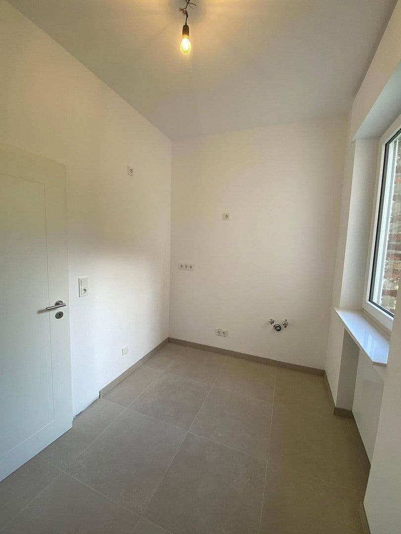 Prodej bytu 3+kk 101 m², Karlstr. 14, Arnsberg, Severní Porýní-Vestfálsko Prodej bytu 3+kk 101 m², Karlstr. 14, Arnsberg, Severní Porýní-Vestfálsko
