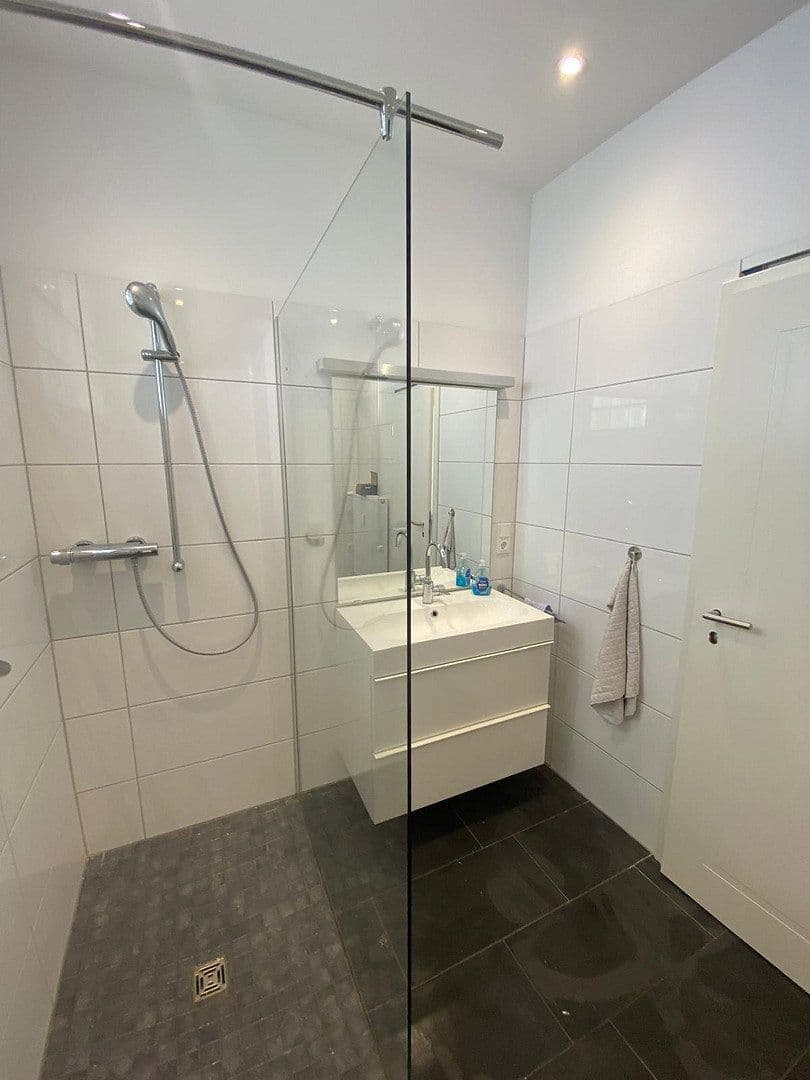 Prodej bytu 3+kk 101 m², Karlstr. 14, Arnsberg, Severní Porýní-Vestfálsko Prodej bytu 3+kk 101 m², Karlstr. 14, Arnsberg, Severní Porýní-Vestfálsko