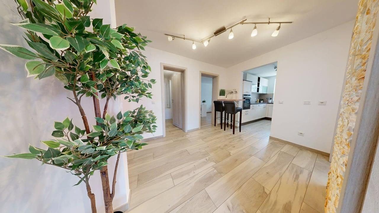 Pronájem bytu 3+1 81 m², Jagdfeldring 60, Haar, Bavorsko Pronájem bytu 3+1 81 m², Jagdfeldring 60, Haar, Bavorsko