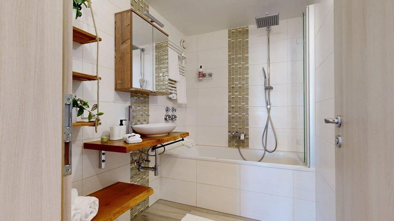 Pronájem bytu 3+1 81 m², Jagdfeldring 60, Haar, Bavorsko Pronájem bytu 3+1 81 m², Jagdfeldring 60, Haar, Bavorsko