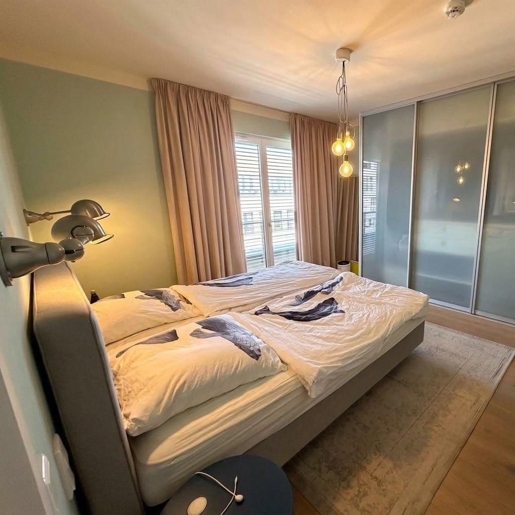 Pronájem bytu 2+1 74 m², Alte Jakobstraße 48, Berlin, Berlín Pronájem bytu 2+1 74 m², Alte Jakobstraße 48, Berlin, Berlín