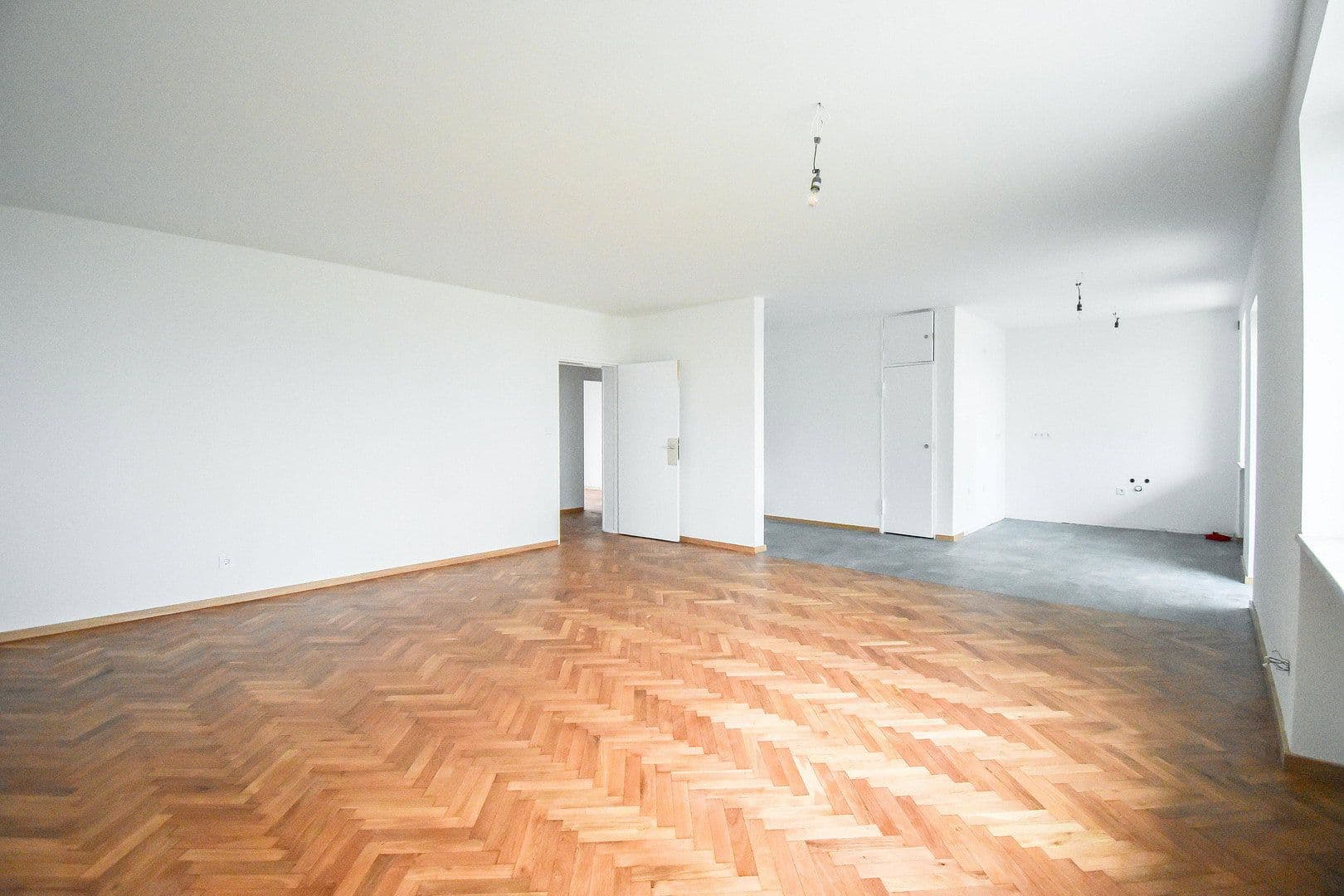 Pronájem bytu 3+1 99 m², Levi-Strauss-Straße 9R, Kitzingen, Bavorsko Pronájem bytu 3+1 99 m², Levi-Strauss-Straße 9R, Kitzingen, Bavorsko