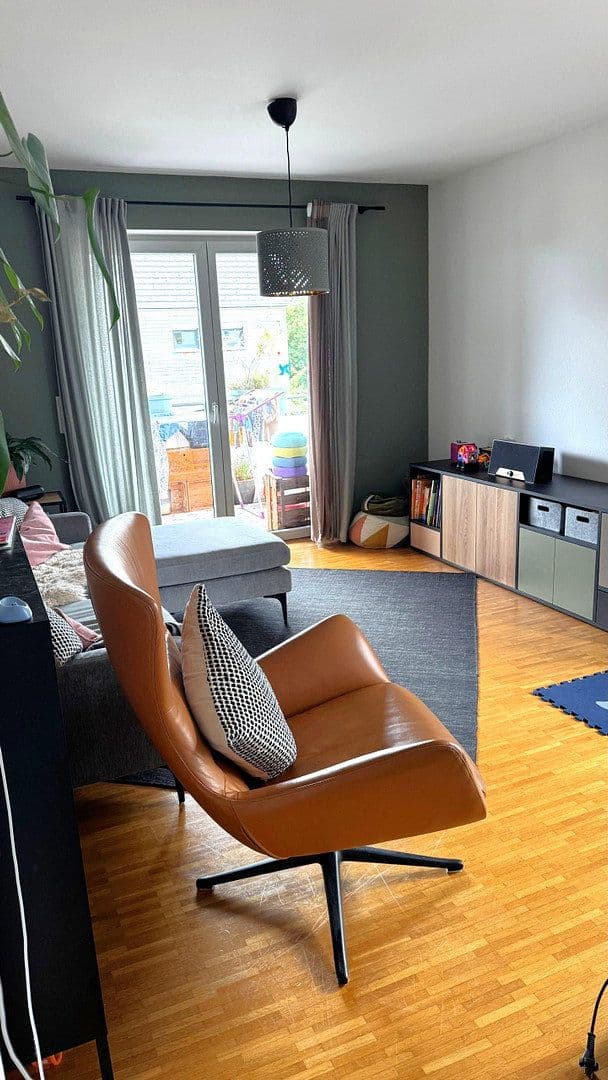 Pronájem bytu 3+kk 112 m², Martin-Luther-Str. 10, Grafing, Bavorsko Pronájem bytu 3+kk 112 m², Martin-Luther-Str. 10, Grafing, Bavorsko