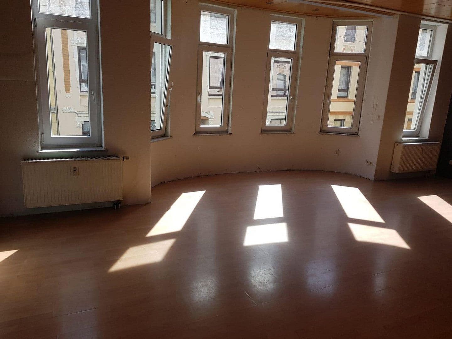 Prodej domu 586 m², pozemek 304 m², Bremerhaven, Bremen Prodej domu 586 m², pozemek 304 m², Bremerhaven, Bremen