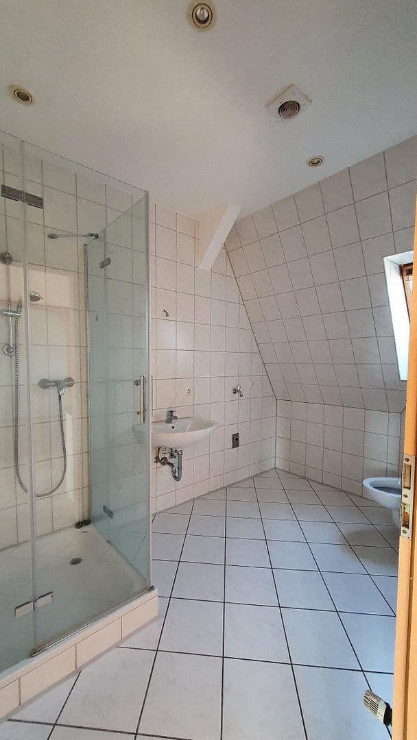Prodej domu 586 m², pozemek 304 m², Bremerhaven, Bremen Prodej domu 586 m², pozemek 304 m², Bremerhaven, Bremen