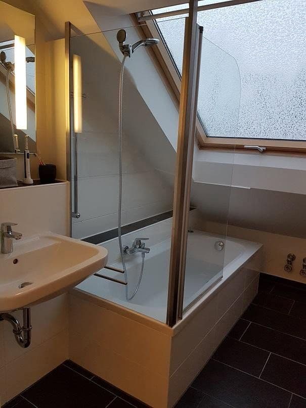 Pronájem bytu 3+1 80 m², Markgrafenstr. 24, München, Bavorsko Pronájem bytu 3+1 80 m², Markgrafenstr. 24, München, Bavorsko