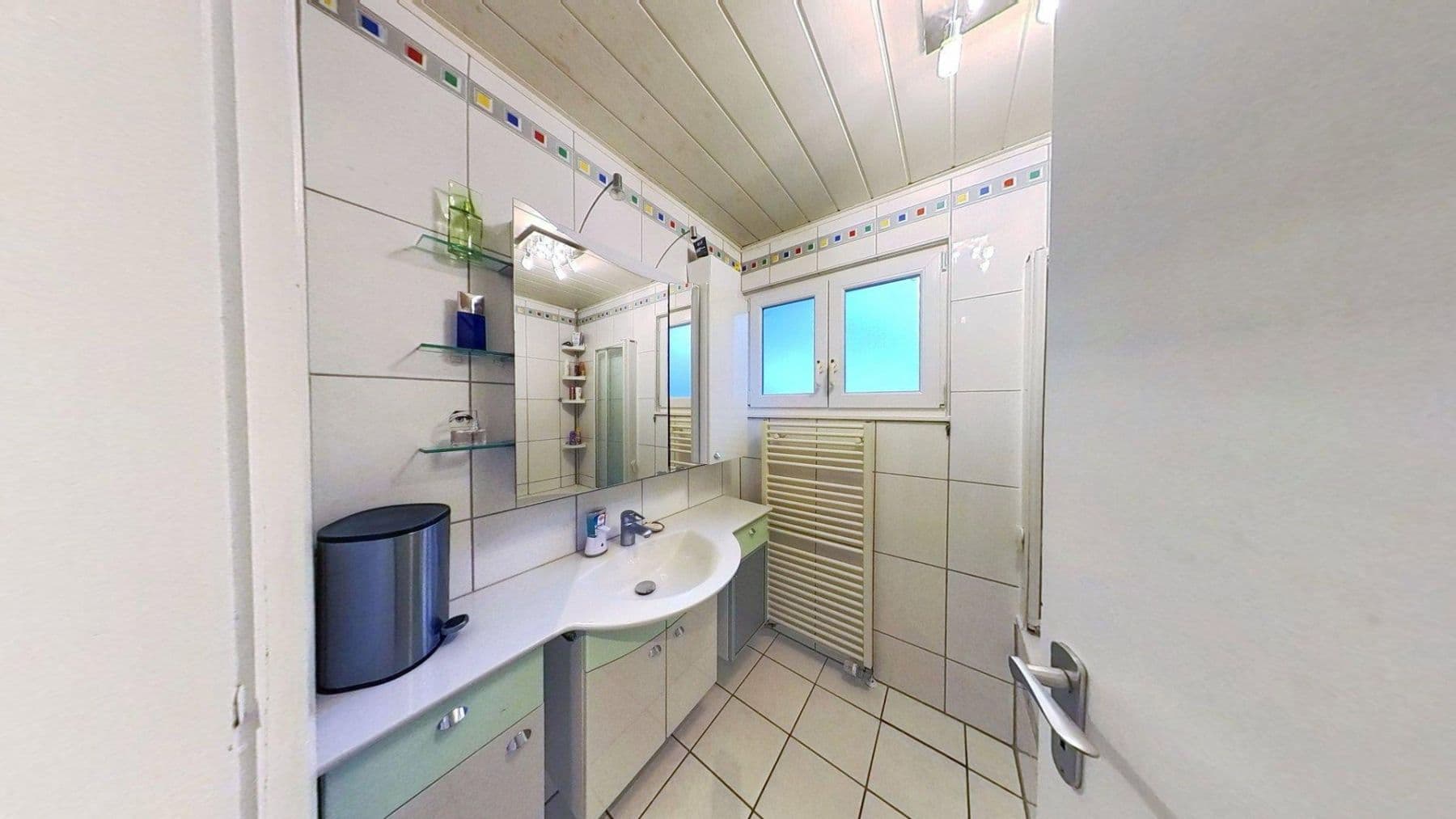 Prodej domu 144 m², pozemek 606 m², Reinheim, Hessen Prodej domu 144 m², pozemek 606 m², Reinheim, Hessen
