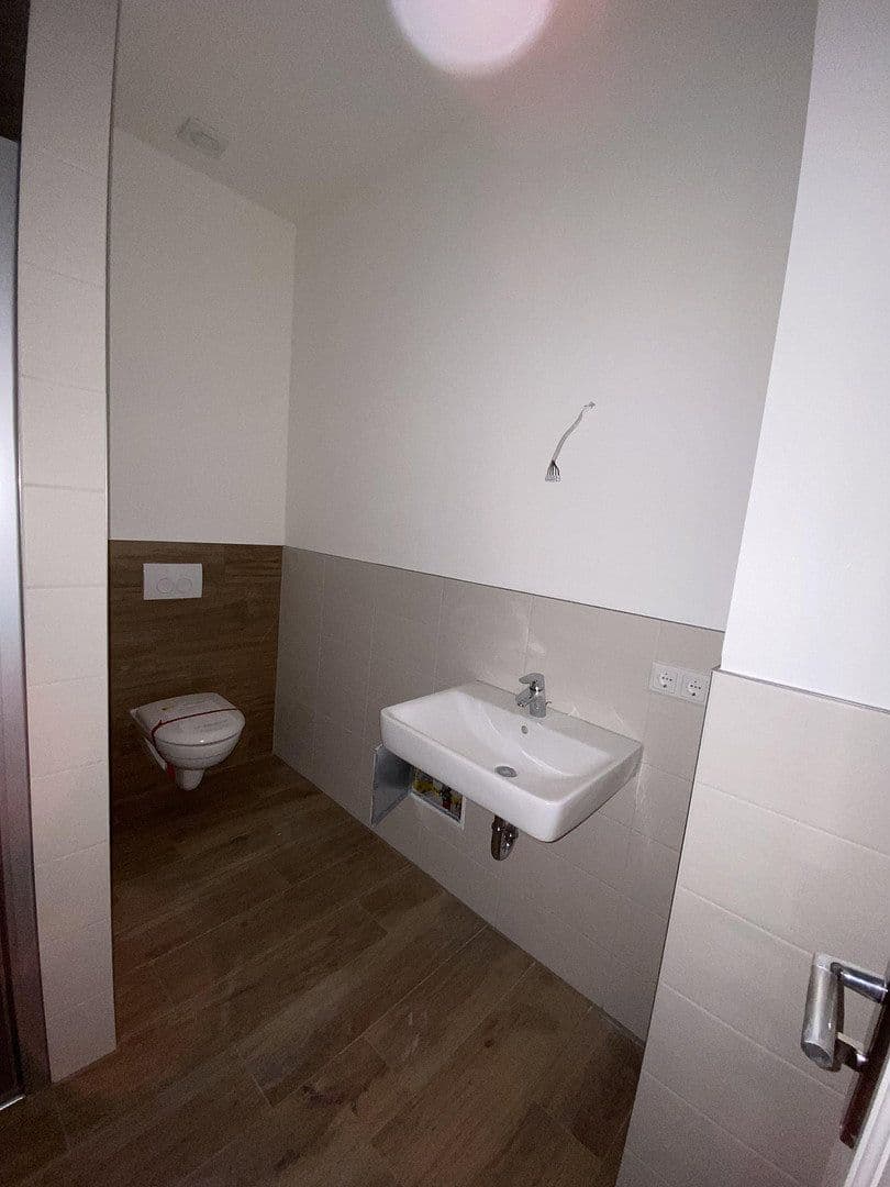 Pronájem bytu 1+1 46 m², Schlaurother Str. 10, Zhořelec, Sasko Pronájem bytu 1+1 46 m², Schlaurother Str. 10, Zhořelec, Sasko