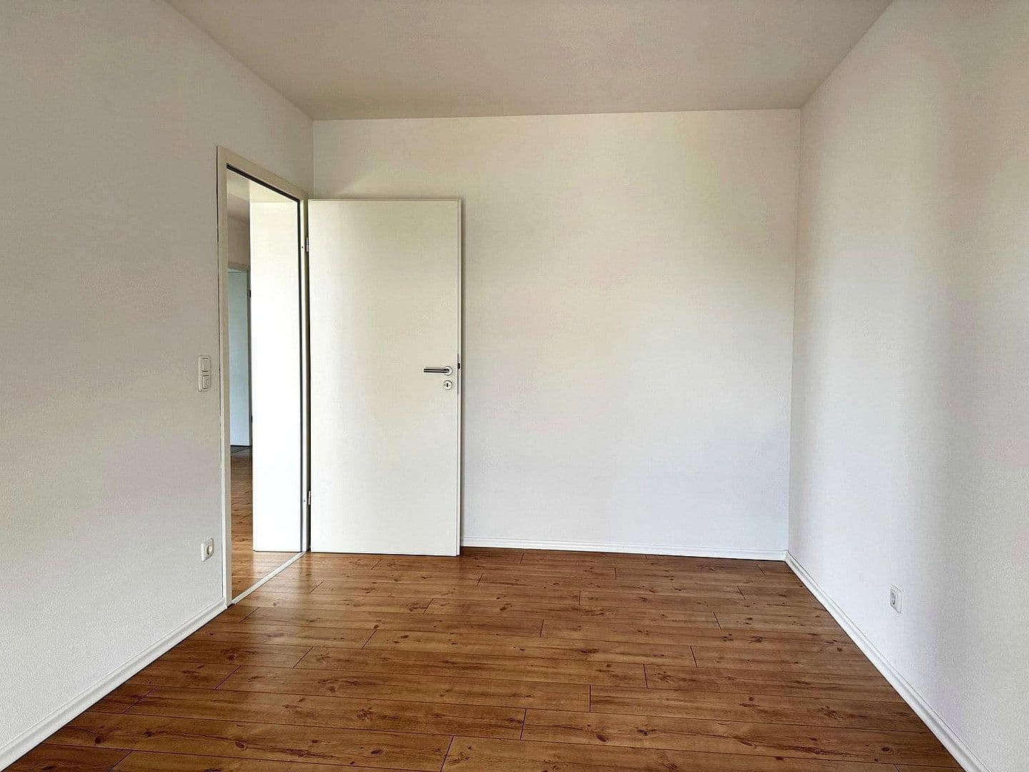 Pronájem bytu 2+kk 95 m², Triftäcker 31, Hemau, Bavorsko Pronájem bytu 2+kk 95 m², Triftäcker 31, Hemau, Bavorsko
