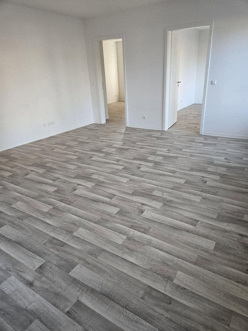 Pronájem bytu 3+1 81 m², Bütower Str. 34, Berlin, Berlín Pronájem bytu 3+1 81 m², Bütower Str. 34, Berlin, Berlín