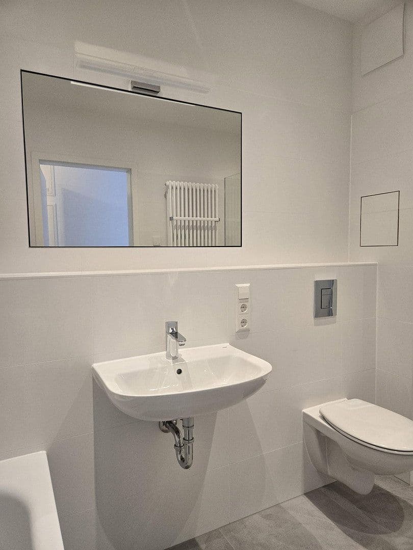 Pronájem bytu 3+1 81 m², Bütower Str. 34, Berlin, Berlín Pronájem bytu 3+1 81 m², Bütower Str. 34, Berlin, Berlín