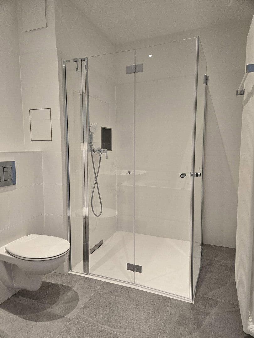 Pronájem bytu 3+1 81 m², Bütower Str. 34, Berlin, Berlín Pronájem bytu 3+1 81 m², Bütower Str. 34, Berlin, Berlín