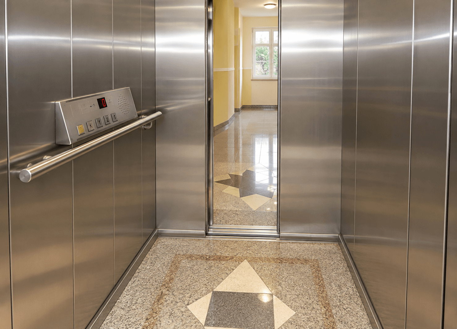 Pronájem bytu 3+1 90 m², Stahmelnerstr. 107, Leipzig, Sasko Pronájem bytu 3+1 90 m², Stahmelnerstr. 107, Leipzig, Sasko
