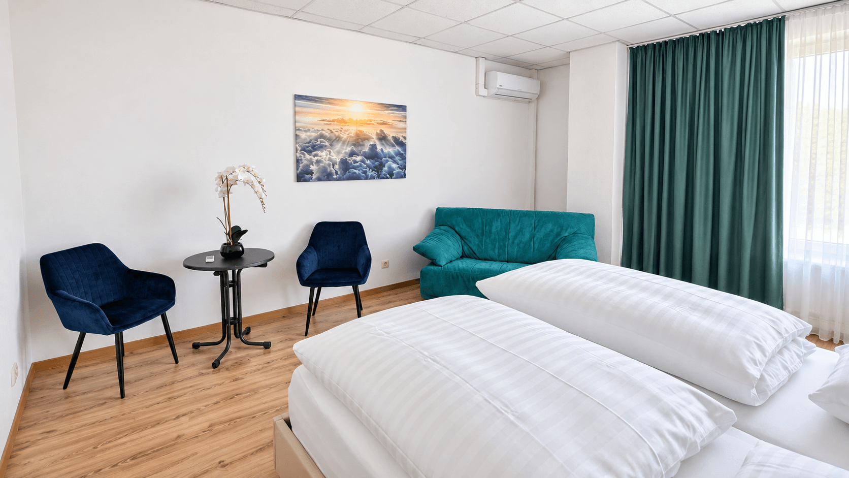 Pronájem bytu 3+1 114 m², Steinbergstr. 3, Leipzig, Leipzig OT Holzhausen, Sasko Pronájem bytu 3+1 114 m², Steinbergstr. 3, Leipzig, Leipzig OT Holzhausen, Sasko