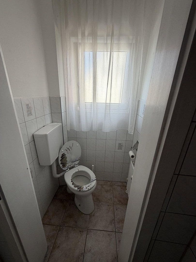 Prodej domu 180 m², pozemek 535 m², Neckarwestheim, Bádensko-Württembersko Prodej domu 180 m², pozemek 535 m², Neckarwestheim, Bádensko-Württembersko