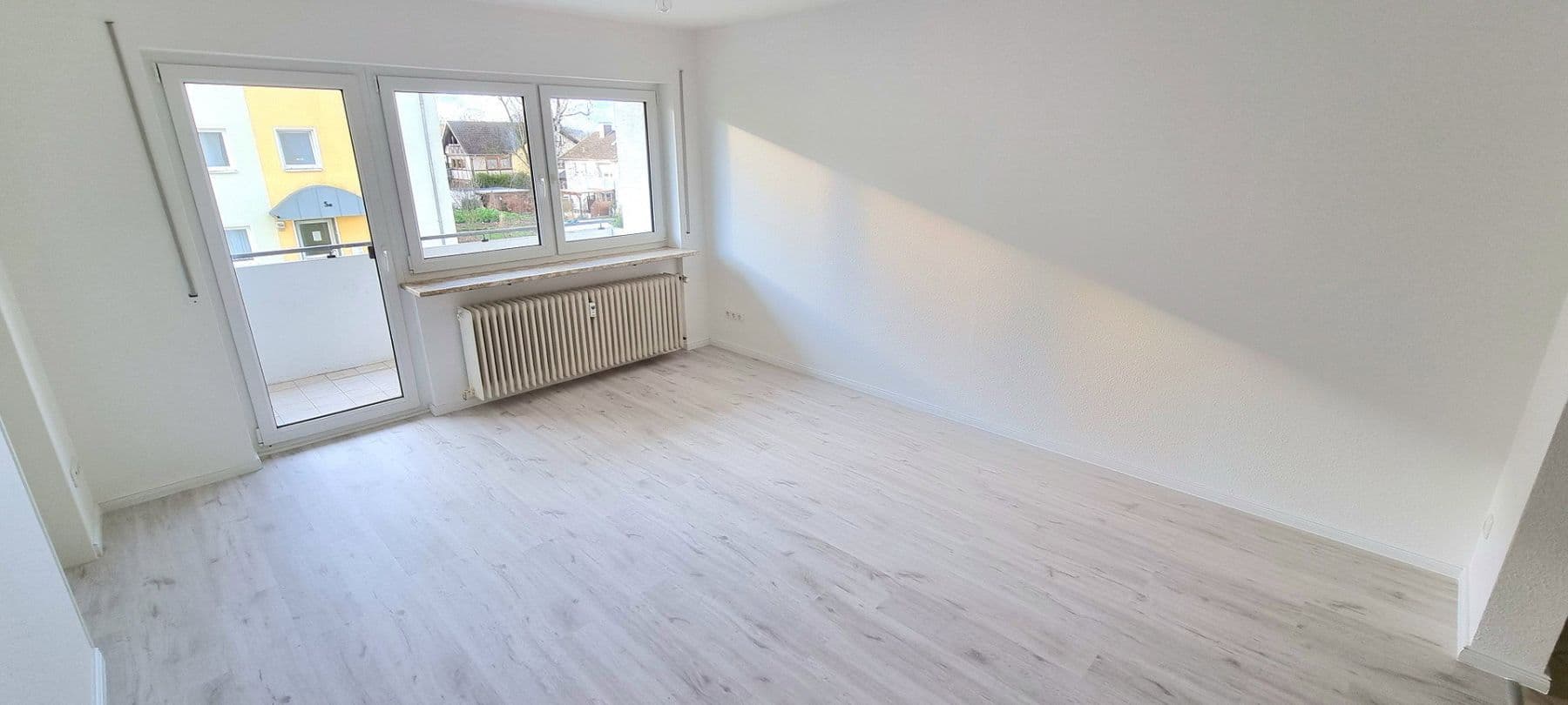 Pronájem bytu 2+1 43 m², Schieder-Schwalenberg, Severní Porýní-Vestfálsko Pronájem bytu 2+1 43 m², Schieder-Schwalenberg, Severní Porýní-Vestfálsko