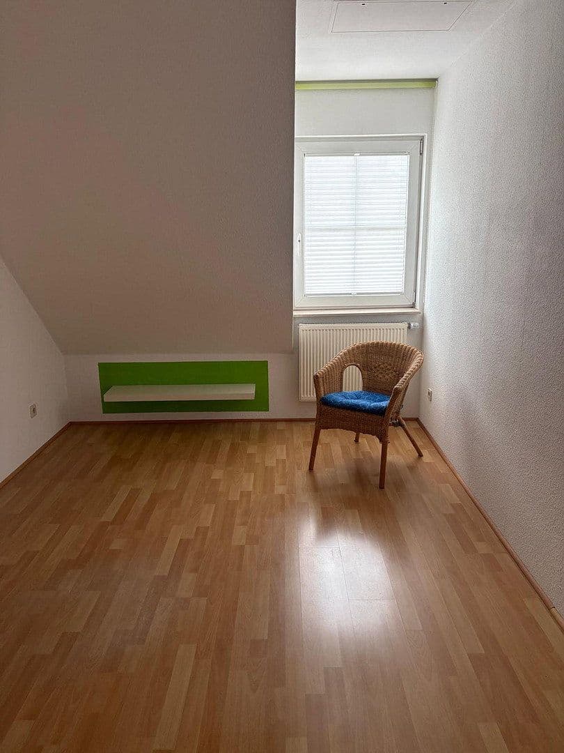 Prodej domu 150 m², pozemek 231 m², Dorfstraße, Duisburg, Severní Porýní-Vestfálsko Prodej domu 150 m², pozemek 231 m², Dorfstraße, Duisburg, Severní Porýní-Vestfálsko
