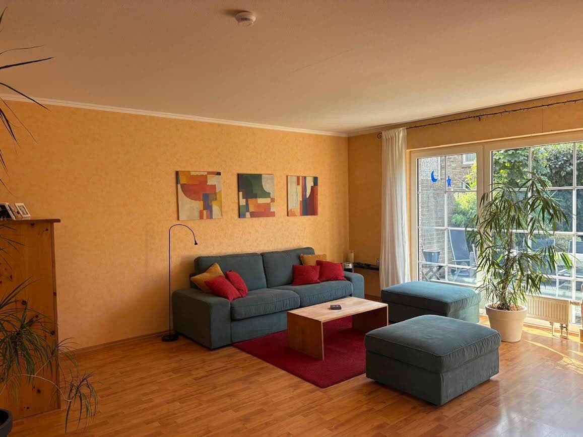 Prodej domu 150 m², pozemek 231 m², Dorfstraße, Duisburg, Severní Porýní-Vestfálsko Prodej domu 150 m², pozemek 231 m², Dorfstraße, Duisburg, Severní Porýní-Vestfálsko