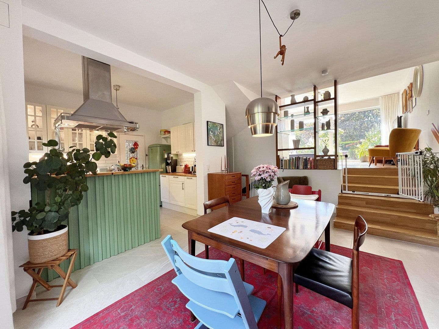 Prodej domu 141 m², pozemek 651 m², Berlin, Berlín Prodej domu 141 m², pozemek 651 m², Berlin, Berlín