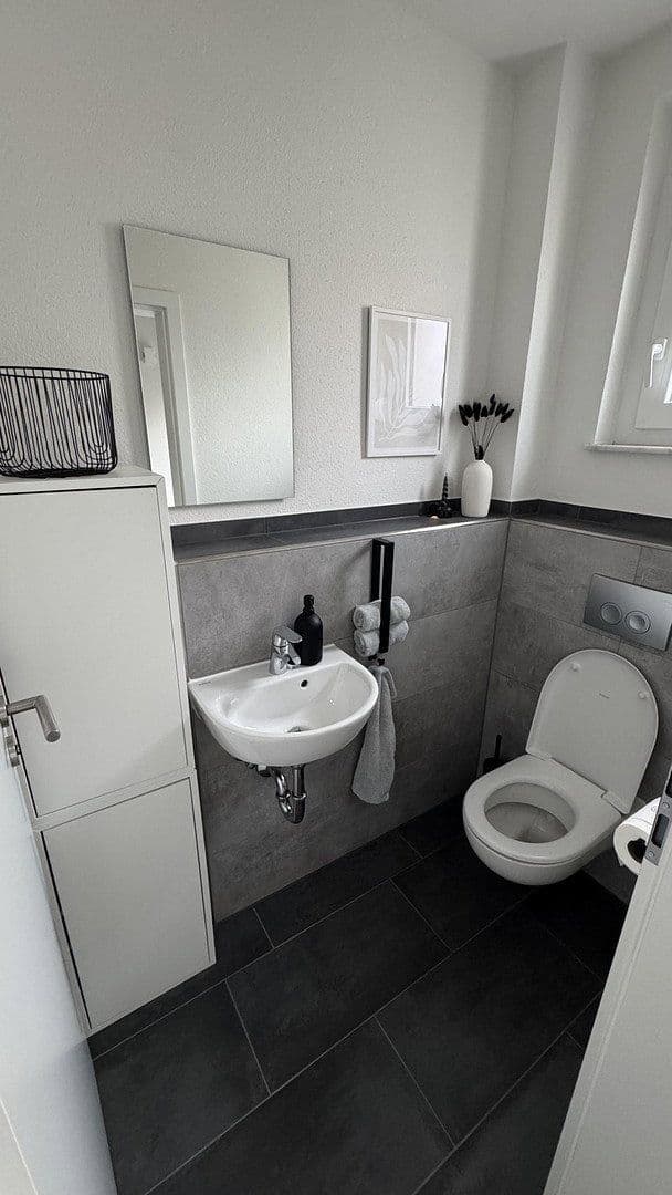 Prodej domu 218 m², pozemek 296 m², Oberweiler 35, Pliezhausen, Bádensko-Württembersko Prodej domu 218 m², pozemek 296 m², Oberweiler 35, Pliezhausen, Bádensko-Württembersko