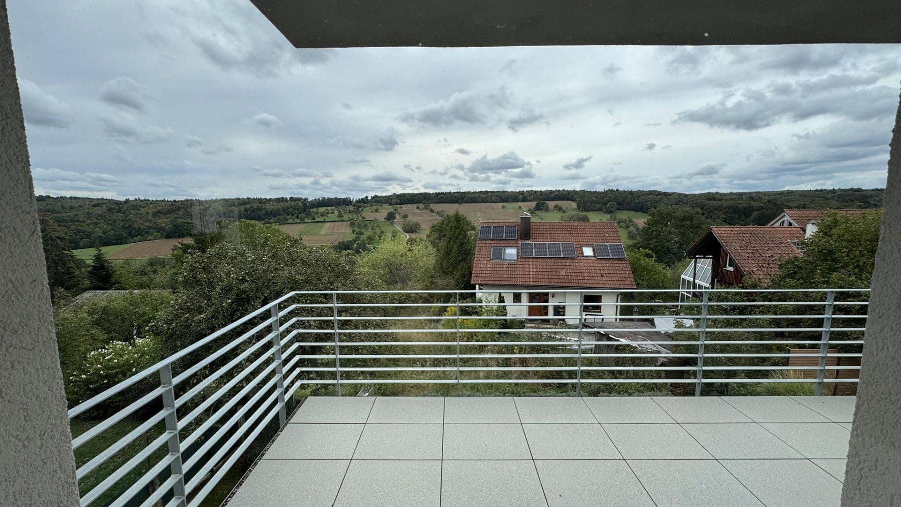 Prodej domu 218 m², pozemek 296 m², Oberweiler 35, Pliezhausen, Bádensko-Württembersko Prodej domu 218 m², pozemek 296 m², Oberweiler 35, Pliezhausen, Bádensko-Württembersko