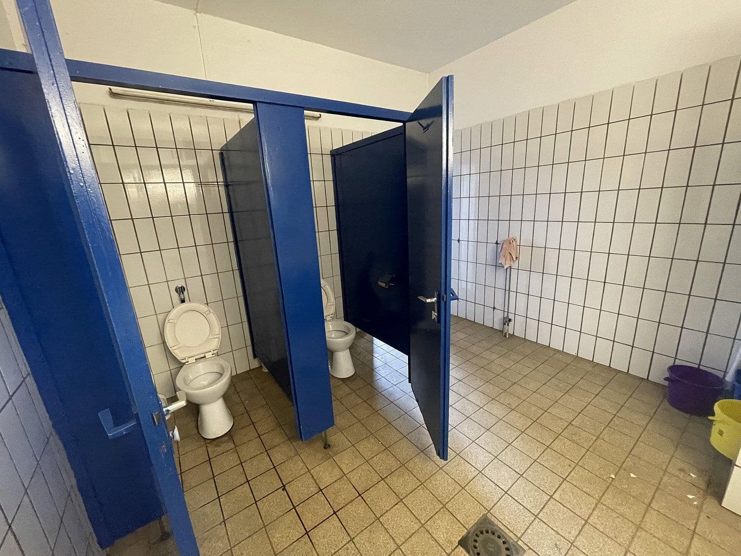 Pronájem nebytového prostoru 940 m², Allingerstr. 10, Vilshofen an der Donau, Bavorsko Pronájem nebytového prostoru 940 m², Allingerstr. 10, Vilshofen an der Donau, Bavorsko