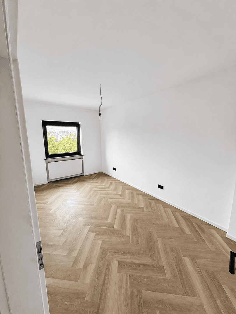 Prodej bytu 4+1 99 m², Koblenz, Porýní-Falc Prodej bytu 4+1 99 m², Koblenz, Porýní-Falc